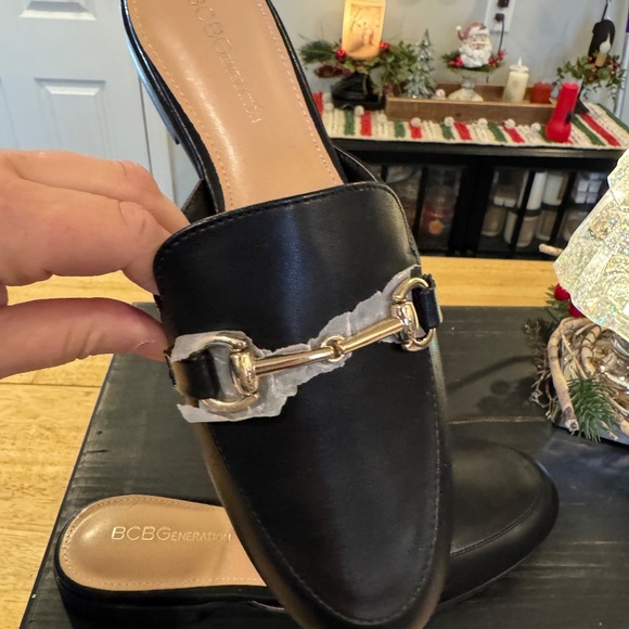 BCBGENERATION Zorie Loafer Mule Size 6.5 NIB - Picture 4 of 8
